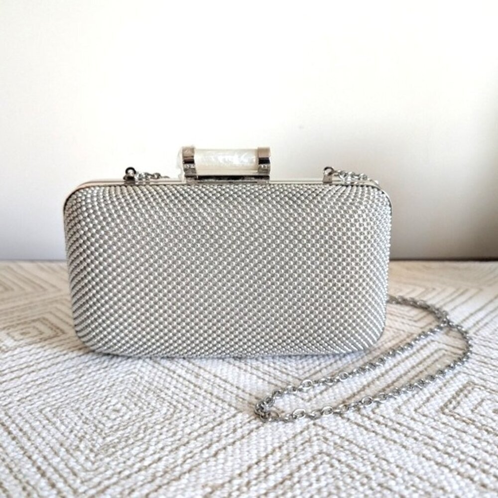 Brand New Jessica McClintock Elegant Mesh Clutch Silver Clutch Bag